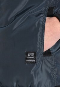 YOURTURN Tunn jacka - dark blue