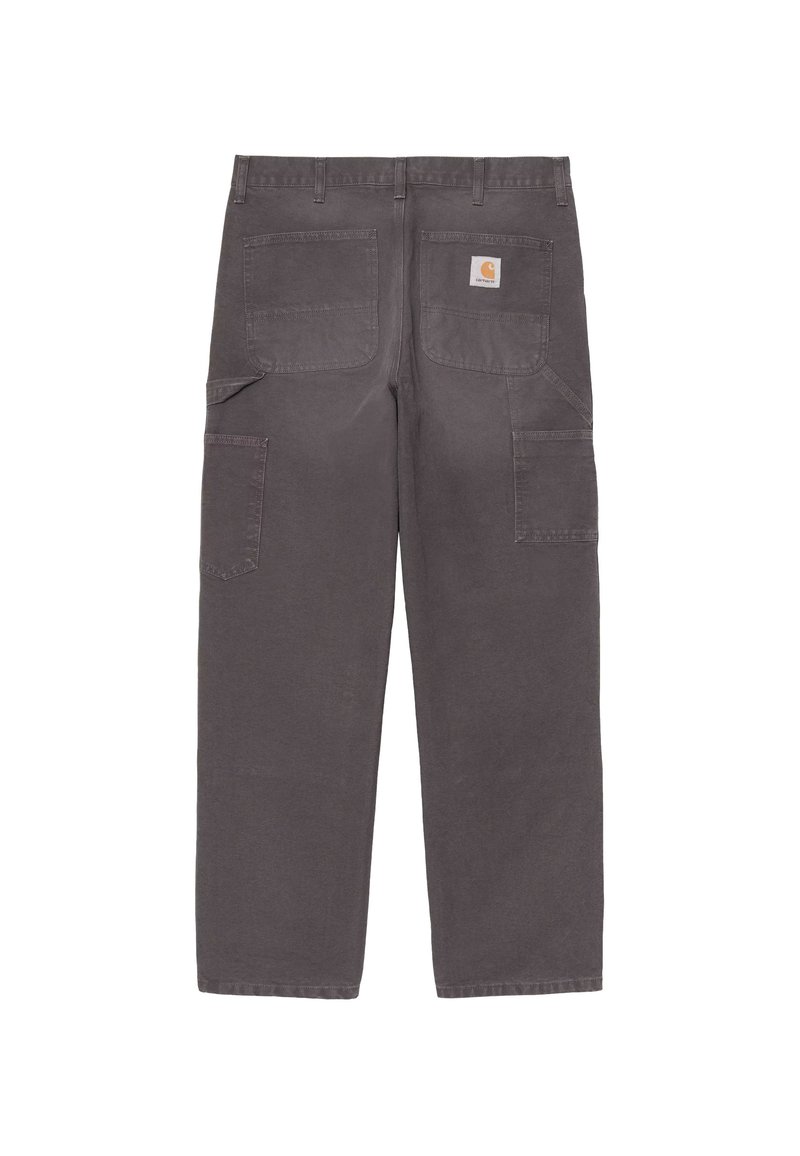 Pantaloni cargo in cotone grigi con multiple tasche, una vestibilità comoda e una cintura robusta. La tasca posteriore mostra l'etichetta con il logo Carhartt.