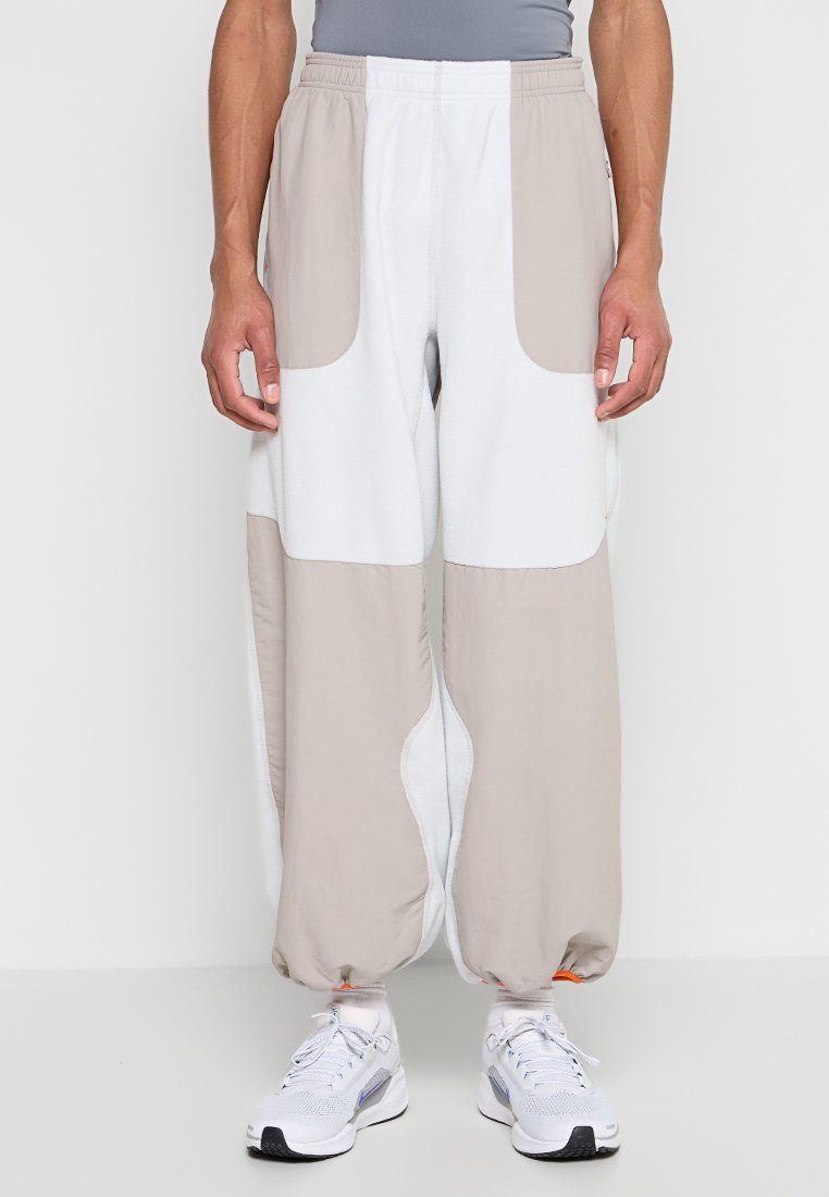 Pantalones deportivos