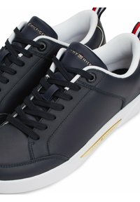 Tommy Hilfiger TRIM  - Zapatillas - space blue