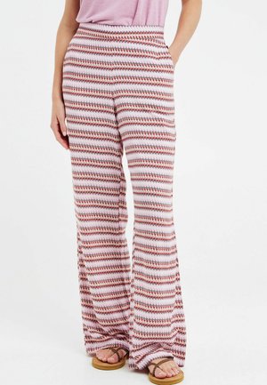 Gestreepte wijde broek in roze, rood en wit, gemaakt van zachte stof, met een comfortabele elastische tailleband en een vloeiende uitstraling.