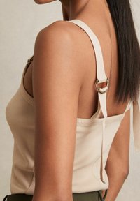 Reiss REGULAR FIT - ISABELLA STRETCH-D-RING STRAP  - Felső - neutral