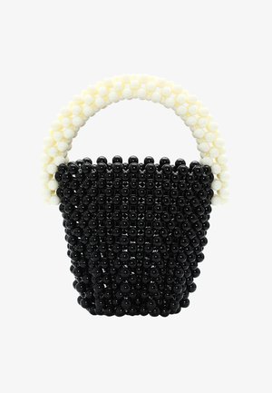 Borsa a tracolla nera decorata con perline, con un manico arrotondato bianco in perline, caratterizzata da una forma strutturata e una texture liscia e lucida.