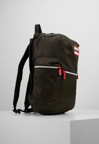 Hunter ORIGINAL ORIGINAL TOPCLIP BACKPACK UNISEX - Nahrbtnik - dark olive