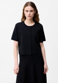 Non selezionato, black