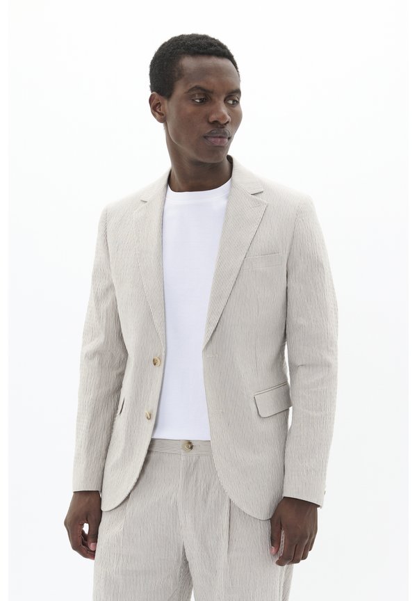 GEORGE - Sakko - overland trek