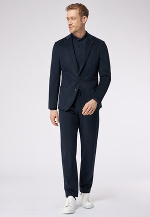 SET - Completo - dunkelblau