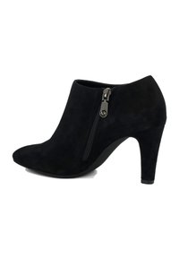 Bottine en daim noir avec un bout pointu et une fermeture éclair sur le côté. Présente un talon haut élancé et une texture lisse.