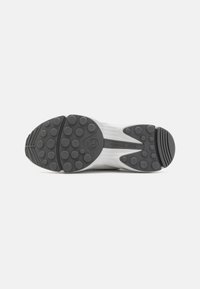 MICHAEL Michael Kors SAMI ZIP TRAINER - Sneaker low - optic white