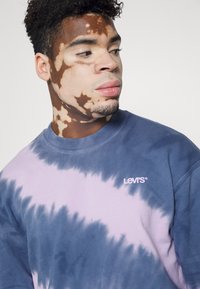 Levi's® SEASONAL CREW UNISEX - Camisola - sun dream lilac air