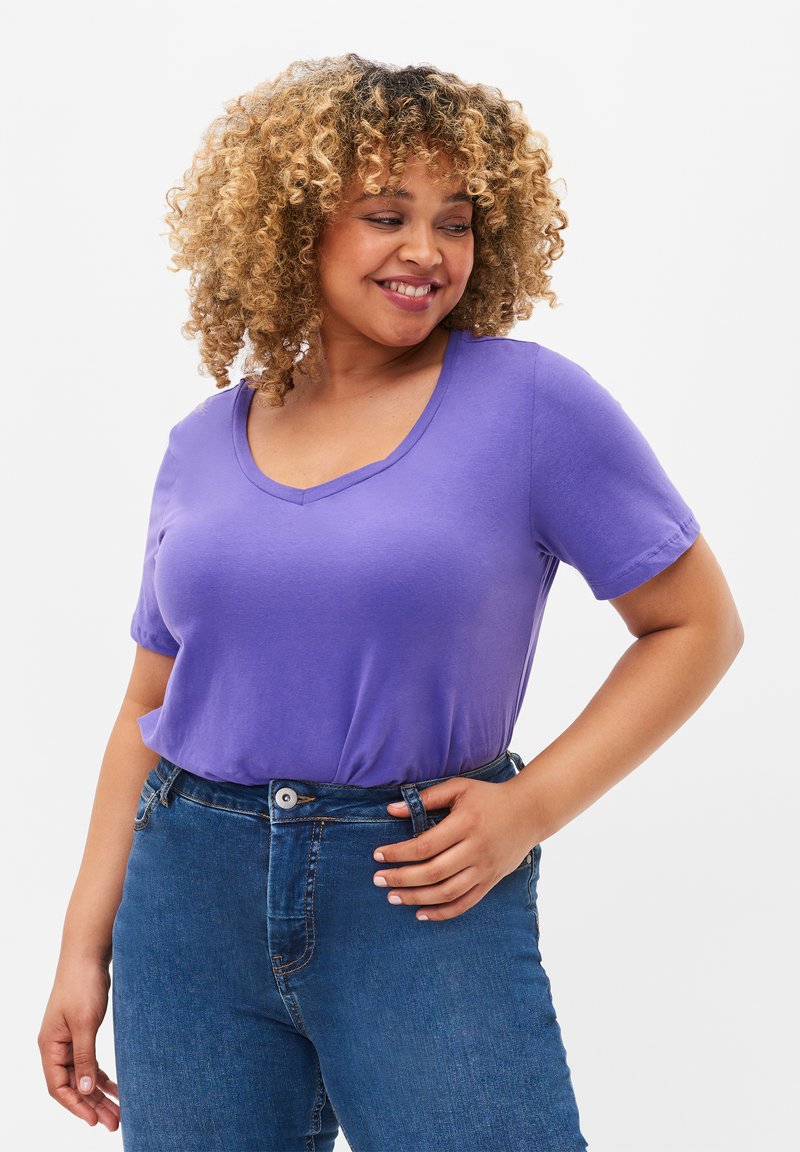 Zizzi Basic T-shirt - ultra violet