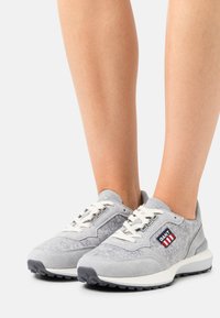 GANT ABRILAKE - Sneaker low - gray