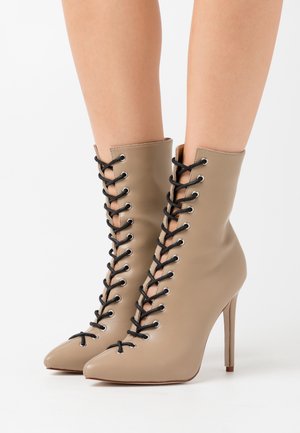 VELERY TOP UP - Bottines à talons hauts - nude