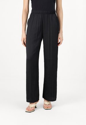 GAP CRINKLE PULL ON - Trousers - black