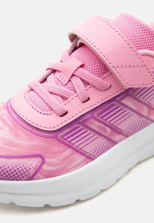 adidas TENSAUR RUN 4.0 UNISEX - Road running shoes - st tropic bloom/purple burst/hi res yellow — photo 6