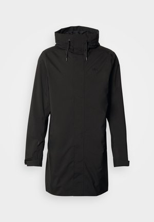 Fekete vízálló kabát magas gallérral, állítható kapucnival és hosszú ujjakkal. Minimalista dizájn jellemzi, valamint cipzáras elülső záródás.