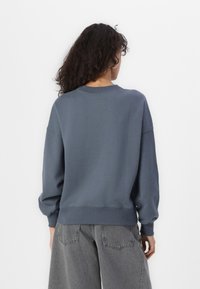 Abercrombie & Fitch Logo Crew Sweatshirt - Ikdienas džemperis - dark grey