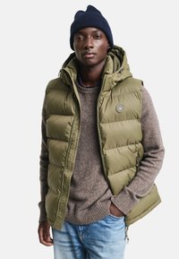 GANT ACTIVE CLOUD VEST - Weste - juniper green