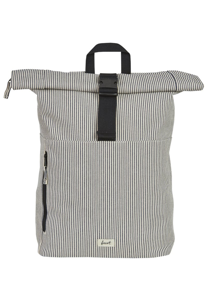 Zaino in tessuto a righe con design a roll-top, dotato di una fibbia nera, tasca frontale con zip e una zip laterale per l'accesso.