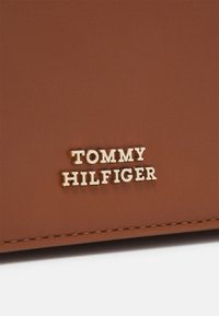 Tommy Hilfiger - Torebka