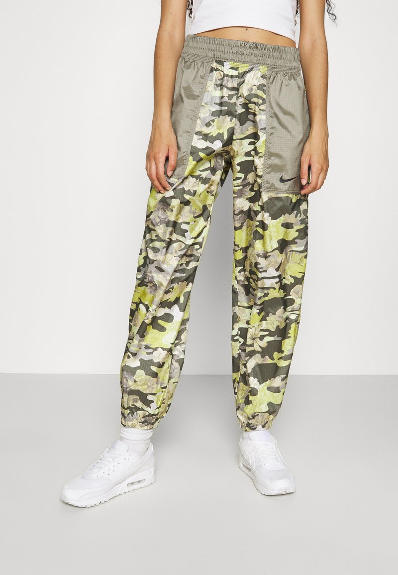 Nike Cargo Jogginghose Damen