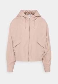 Jasnoróżowa krótka kurtka z kapturem, zamek błyskawiczny oraz dwie przednie kieszenie. Wykonana z gładkiego, lekkiego materiału o luźnym kroju.