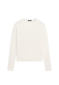- Sweter