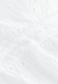 Next REGULAR FIT - Denní šaty - white