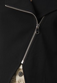 Vero Moda VMJANNI TAILORED JACKET - Suvejakk - black