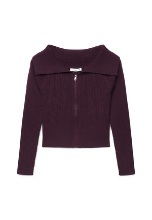 Maglione a maniche lunghe lavorato a treccia di colore viola scuro con collo ampio e cerniera frontale, taglia piccola, disteso su sfondo bianco.