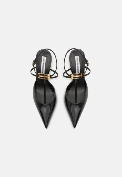 Victoria Beckham Visoke pete - black