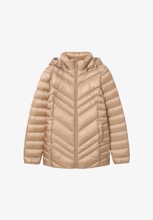 Doudoune beige avec un motif matelassé en chevron, capuche et fermeture éclair. Comprend des poignets élastiques et deux poches latérales pour plus de commodité.