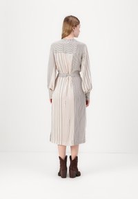 TWINSET ACTITUDE DRESS - Kreklkleita - off white