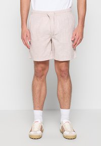 Sélectionné, crockery detail:melange