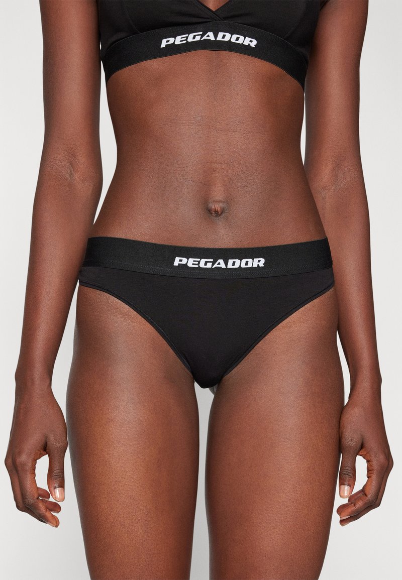 Pegador EMRA 3 PACK - String - black/white
