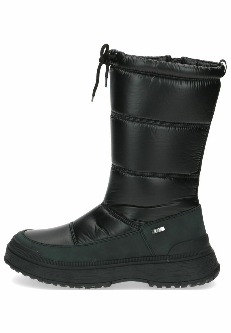 Botas de invierno negras con parte superior acolchada, que presentan un cierre con cordón en la parte superior, suela de goma texturizada y un acabado de cuero suave.