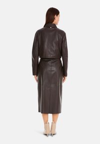 Marc Cain Lederjacke - dark wood