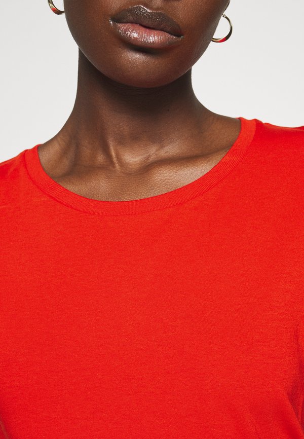 FAVORITE TEASY - Basic T-shirt3