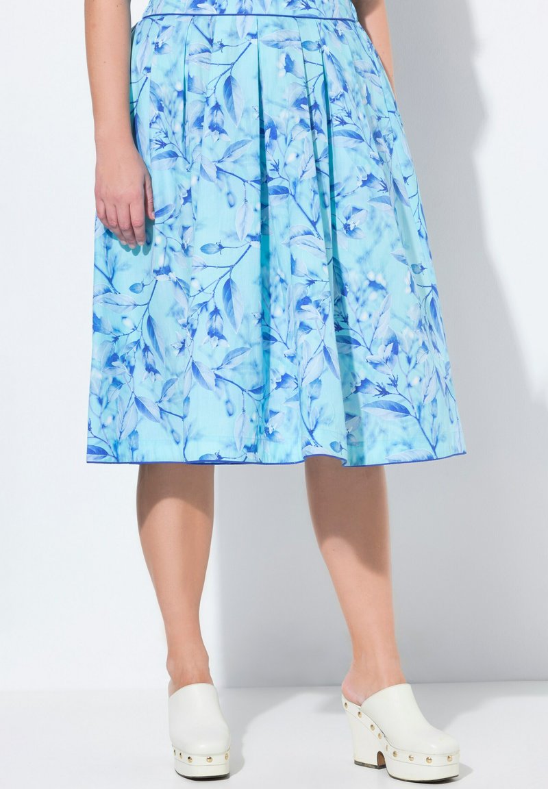 Ulla Popken COUNTRY FLORAL PRINT Jupe trapèze royal blue/bleu