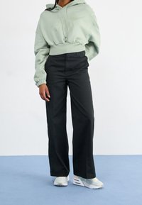 Nike Sportswear Luvtröja - green