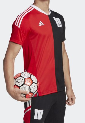 Sports T-shirts - black