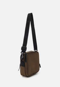 Carhartt WIP ESSENTIALS BAG SMALL UNISEX - Rankinė per petį - lumber