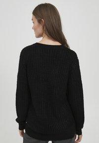Oxmo OXLAVEA - Maglione - black