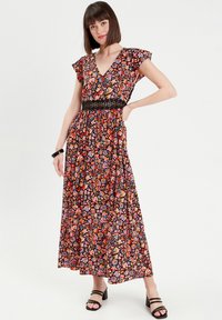Cache Cache LANGES AUSGESTELLTES NECKHOLDER - Maxikleid - noir