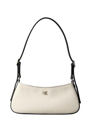 Petit sac à bandoulière crème avec bordure noire, sangle noire réglable et logo "cK" argenté au centre devant.