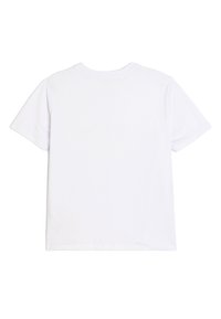 Camiseta blanca de manga corta con cuello redondo. Confeccionada en suave tela de algodón, presenta un diseño simple, de un solo color, sin patrones ni adornos.