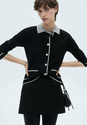 Cardigan - black