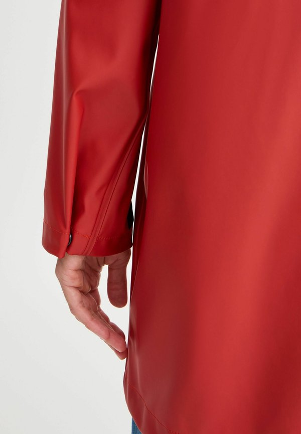 BYAVAN - Waterproof jacket - poinsettia3