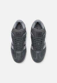 adidas Originals SAMBA XLG UNISEX - Skatesko - carbon/grey