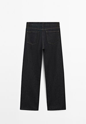 Sorte denimjeans med lige pasform, der har to baglommer, kontraststing og en talje uden synlige spænder.